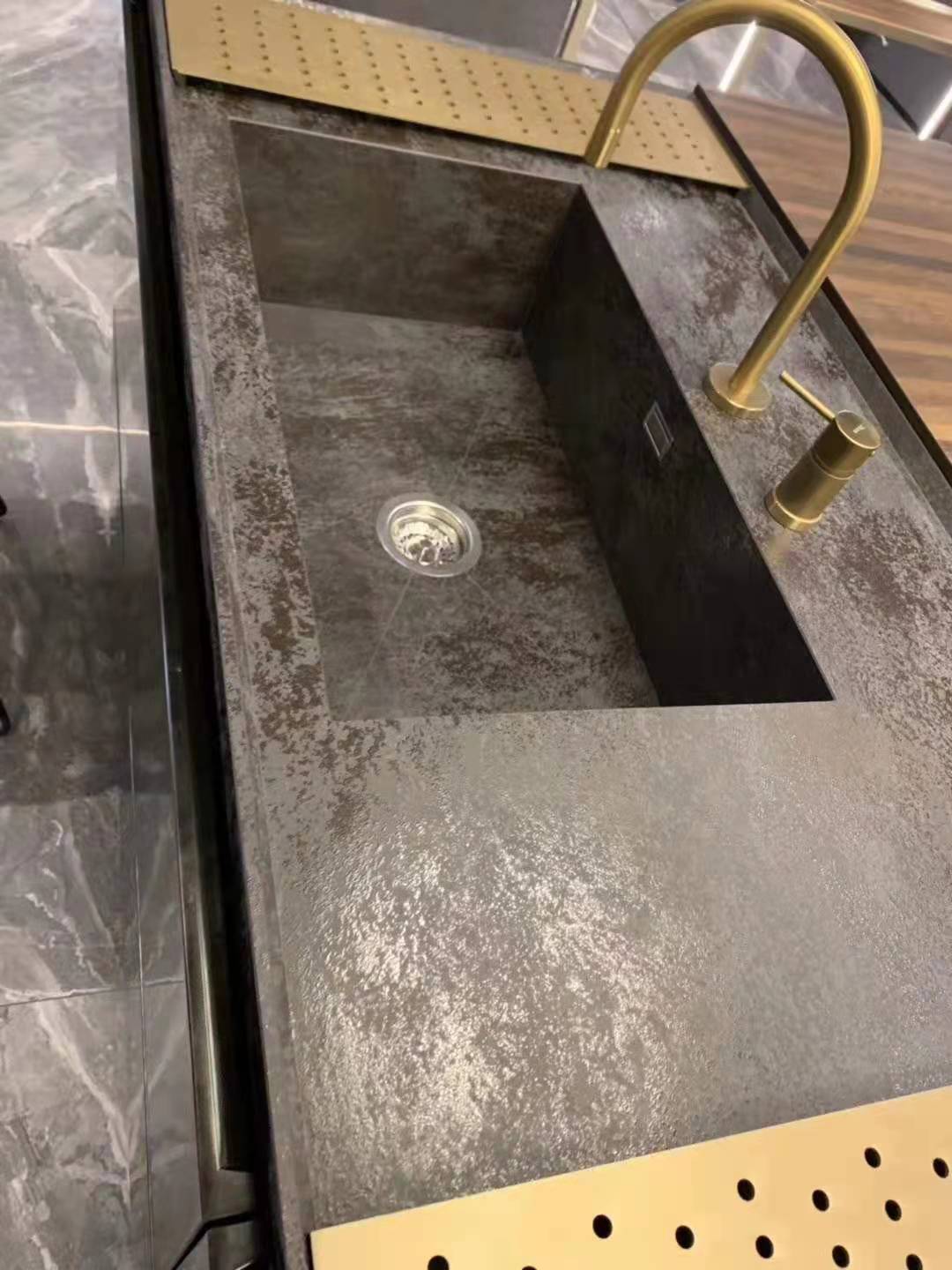 拉米娜岩板