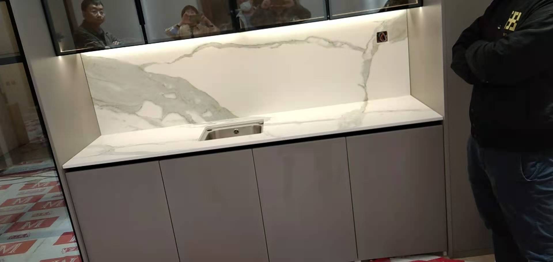 <b>拉米娜岩板台面案例三十八</b>